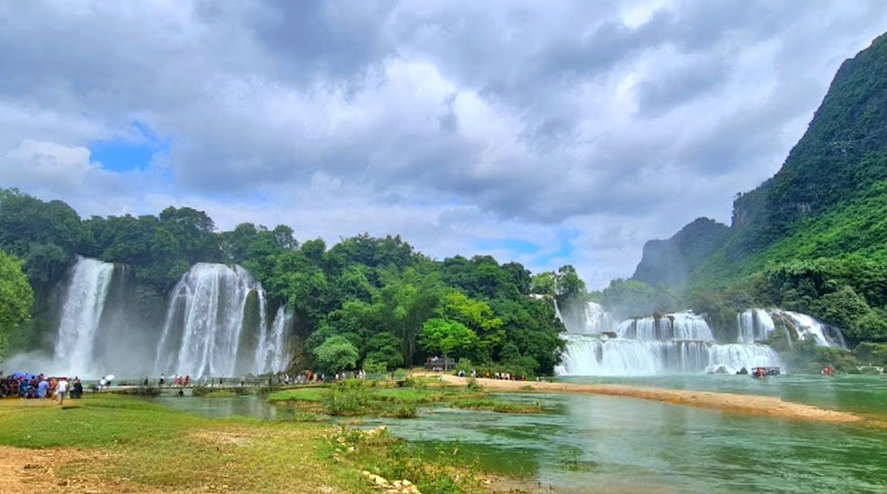 Captivating Cascades: Ban Gioc Waterfalls - Ban Gioc Waterfalls