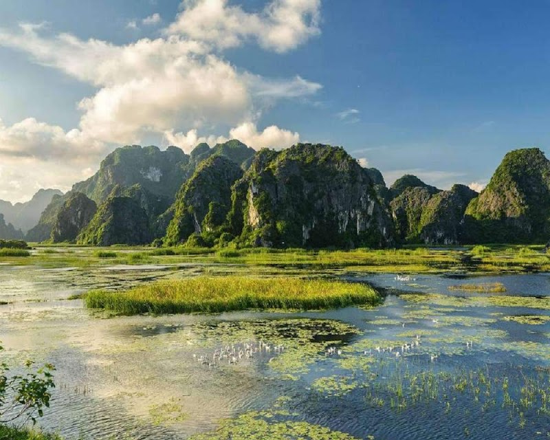 Exploring Hoa Lư: A Natural Wonder in Ninh Bình - Hoa Lư