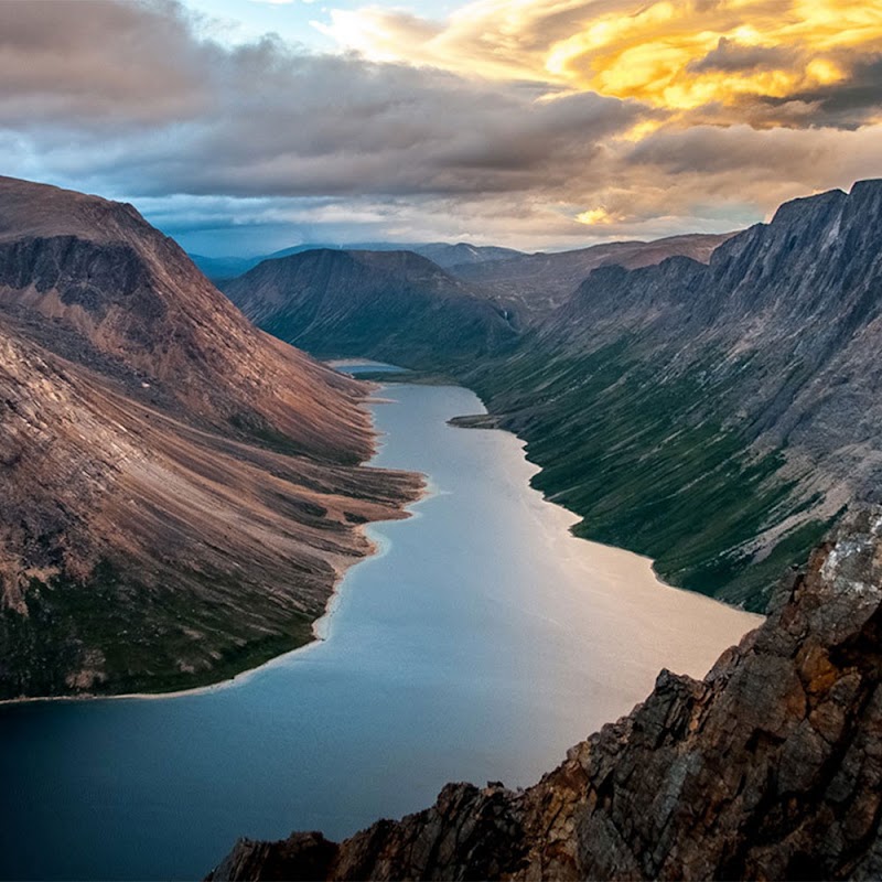 Majestic Wilderness: Torngat Mountains National Park - Torngat Mountains National Park