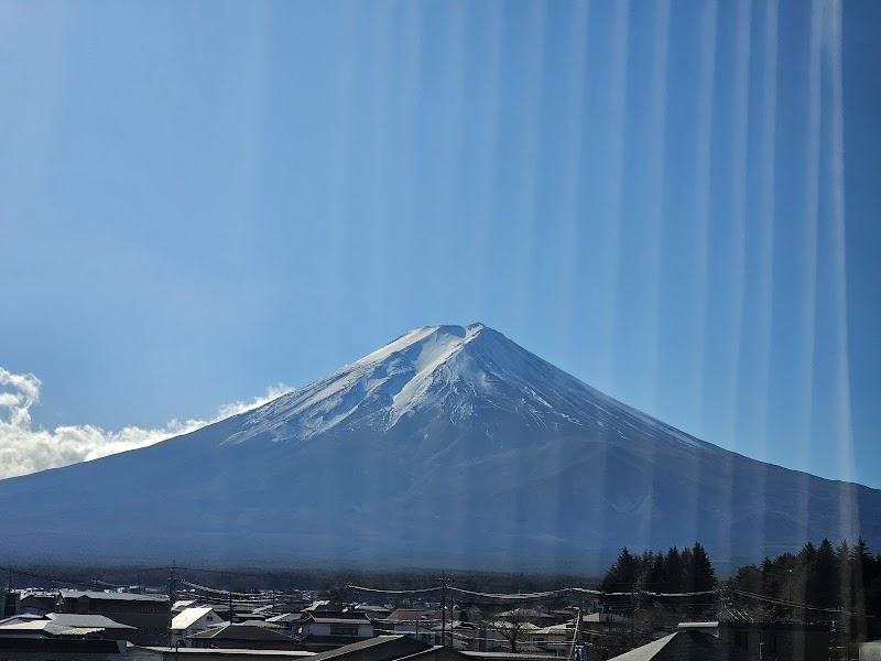 Lakeside Serenity: Lake Kawaguchi - Lake Kawaguchi