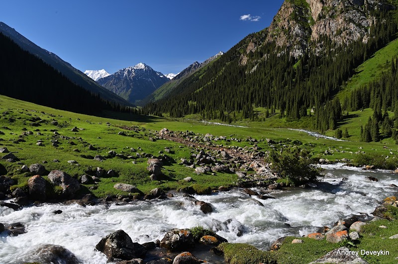 Experience the Serenity of Altyn-Arashan's Hot Springs - Altyn-Arashan