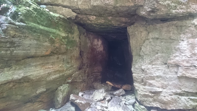 Cueva del Diablo: Mystical Waters and Enchanted Forests - Cueva del Diablo, Calderas, Barinas