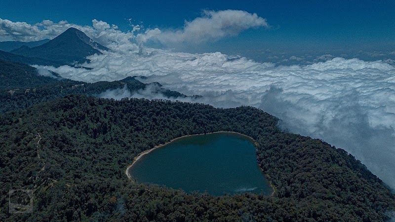 Chicabal: The Enchanting Lake Above the Clouds - Chicabal