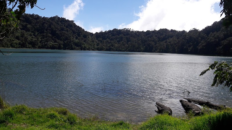 Chicabal: The Enchanting Lake Above the Clouds - Chicabal