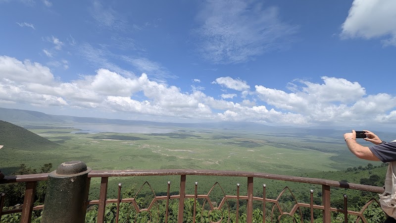 Ngorongoro Crater ViewPoint: A Window to the Wild - Ngorongoro Crater ViewPoint
