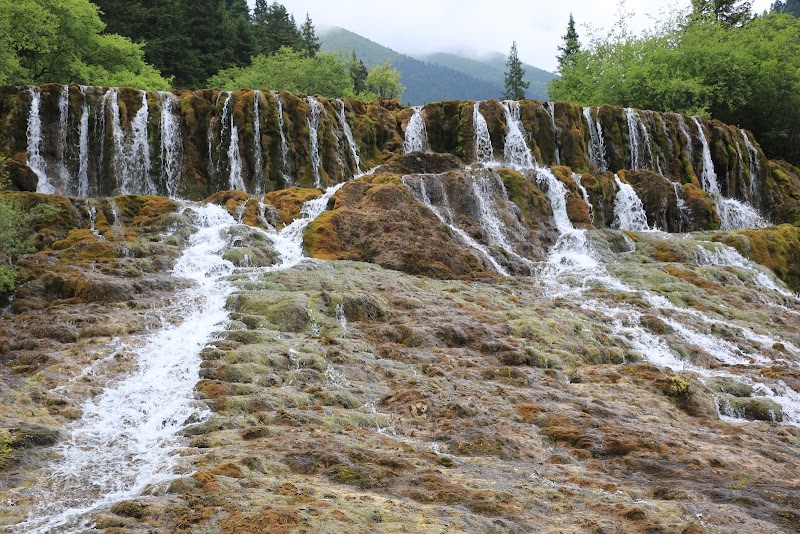 Huanglong's Natural Wonder - Huanglong