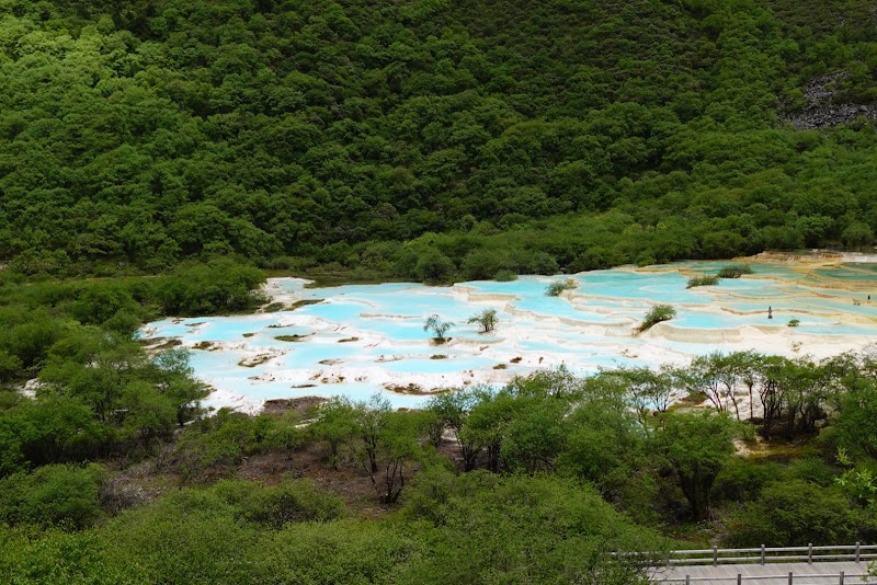 Huanglong's Natural Wonder - Huanglong