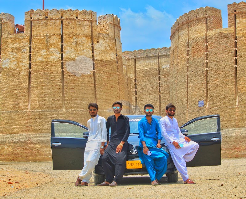 Explore the Magnificence of Naukot Fort - Naukot Fort