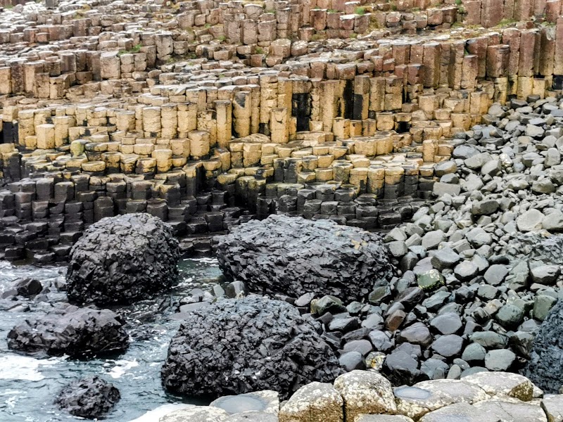 Marvel of the North: Giant’s Causeway outdoor detail