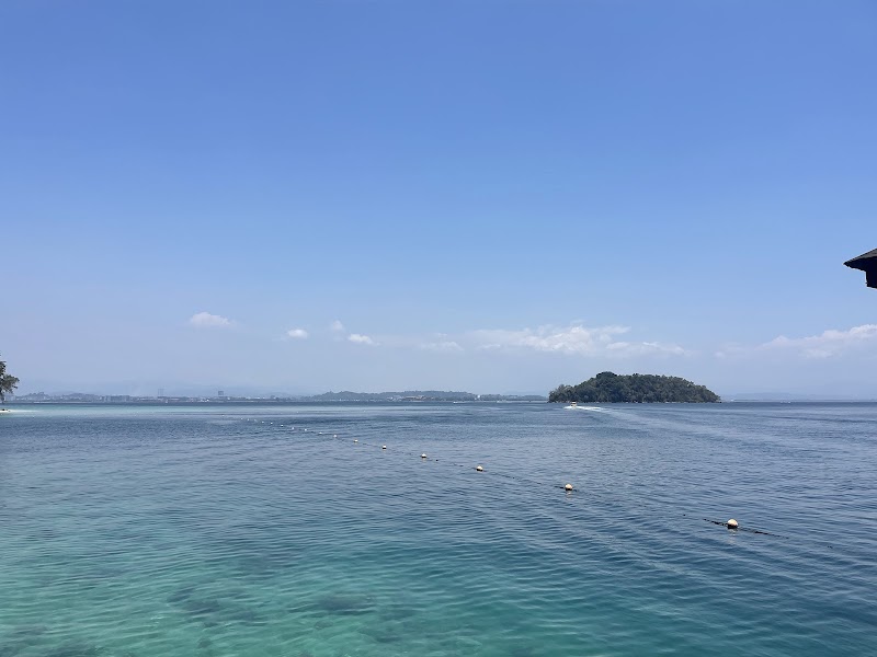 **Island Retreat: Manukan Island, Tunku Abdul Rahman Park** - Manukan Island, Tunku Abdul Rahman Park