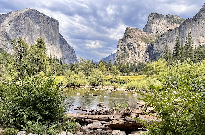 Yosemite's Majestic Valley View - Yosemite Valley View