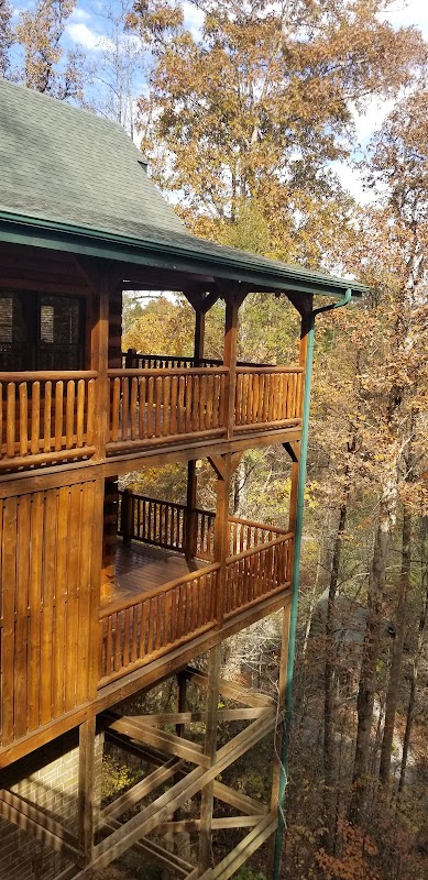 Majestic Mountain Retreat: A Gatlinburg Gem - Majestic Mountain Retreat