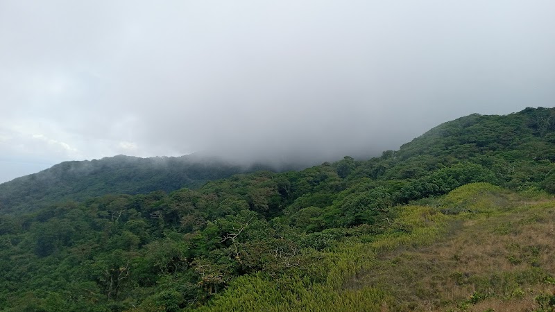 Mombacho's Majestic Peaks - Mombacho