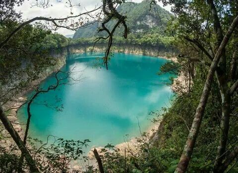 The Aquatic Gem of Huehuetenango: Laguna Brava - Laguna Brava