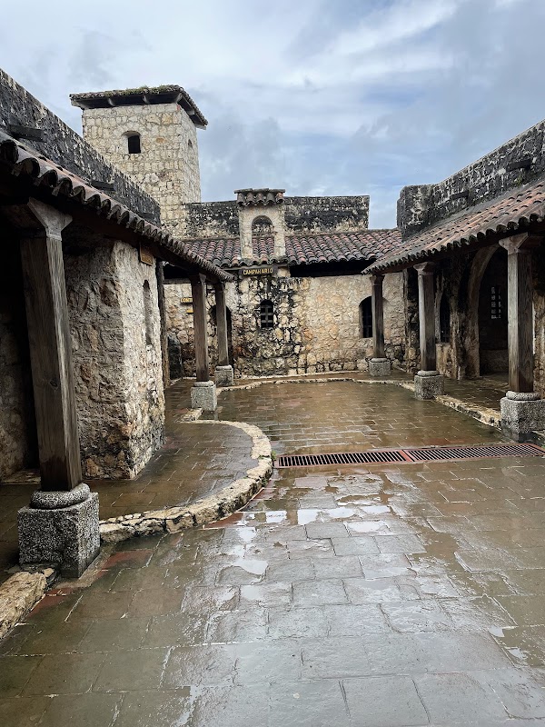 Historical Charm at Castillo de San Felipe de Lara - Castillo de San Felipe de Lara