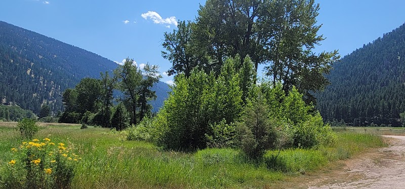 Valley of The Moon: Montana's Hidden Escape surrounding landscape