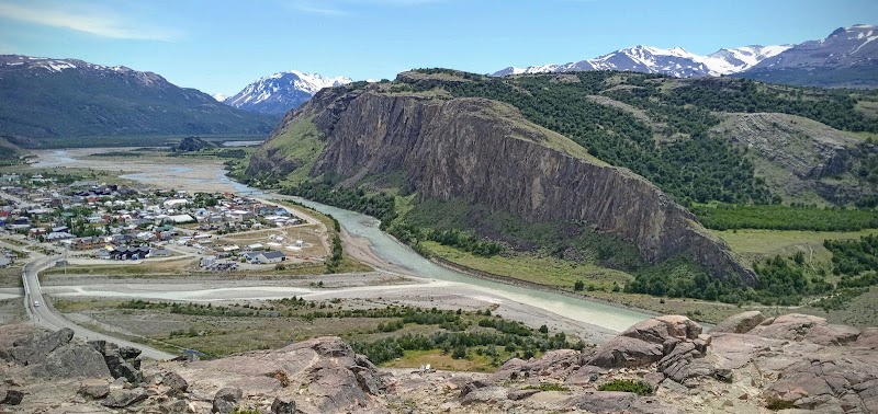 Where Rivers Meet: Confluencia del río Fitz Roy y Río de las Vueltas - Confluencia del río Fitz Roy y Río de las Vueltas