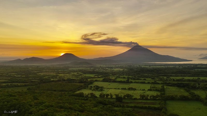 Laguna Del Tigre: A Natural Oasis in Nicaragua - Laguna Del Tigre