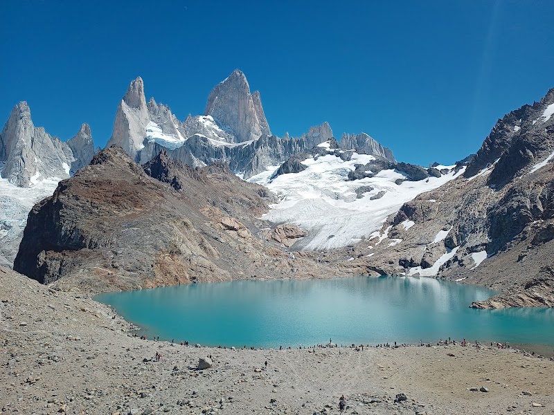 Spectacular Views at Laguna de los Tres - Laguna de los Tres