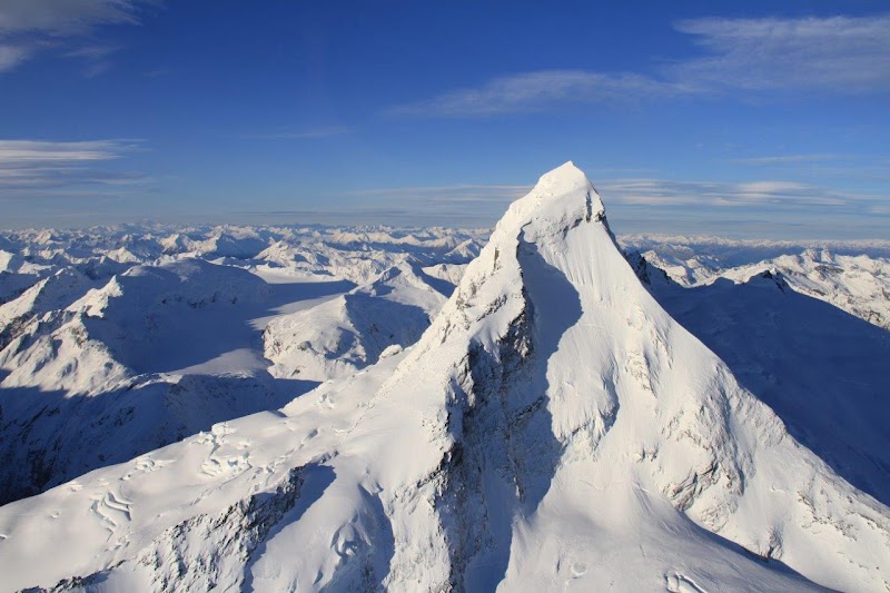 Majestic Peaks: Tititea / Mount Aspiring - Tititea / Mount Aspiring