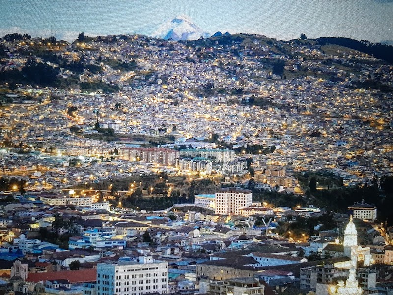 Discover the Majestic Andes in Quito - Andes