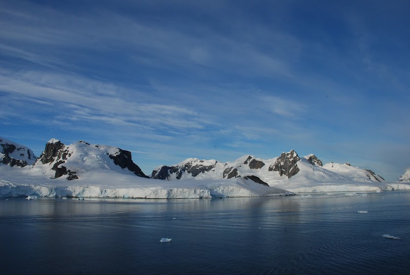 Majestic Icy Passage: Gerlache Strait - Gerlache Strait