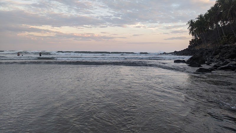 Surf's Paradise at Playa Las Flores - Playa Las Flores