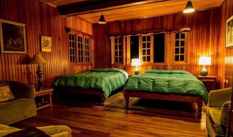 Nature's Tranquility: Los Quetzales Ecolodge & Spa - Los Quetzales Ecolodge & Spa