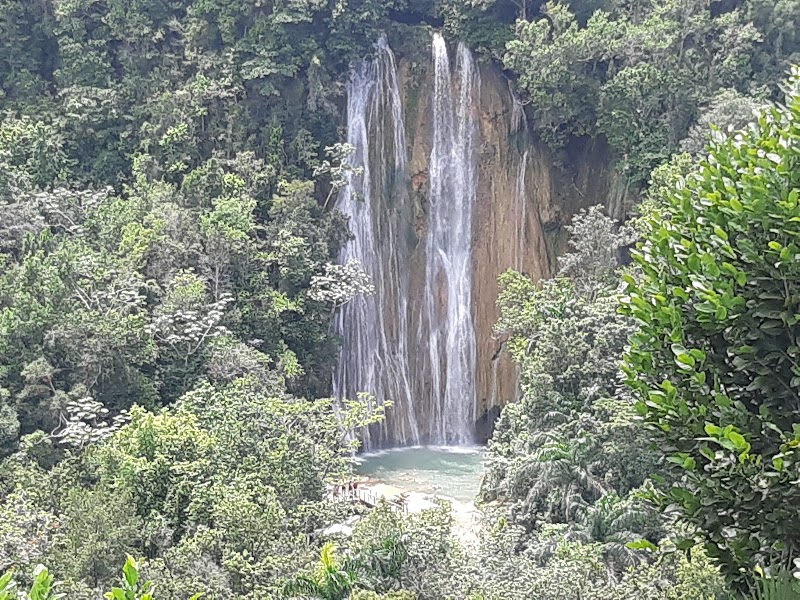 Waterfall Wonder: Cascada Limón's Natural Charm - Cascada Limón