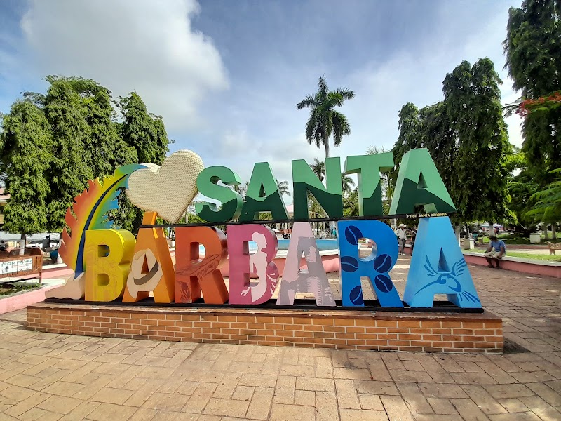 Discover the Vibrant Heart of Santa Bárbara - Parque Central de Santa Bárbara