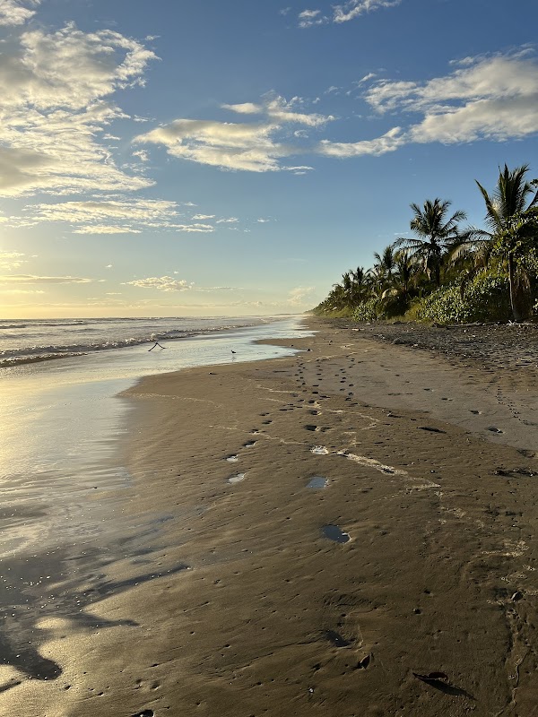 Sandy Shores & Serene Scenes at Las Lajas, Chiriquí - Las Lajas