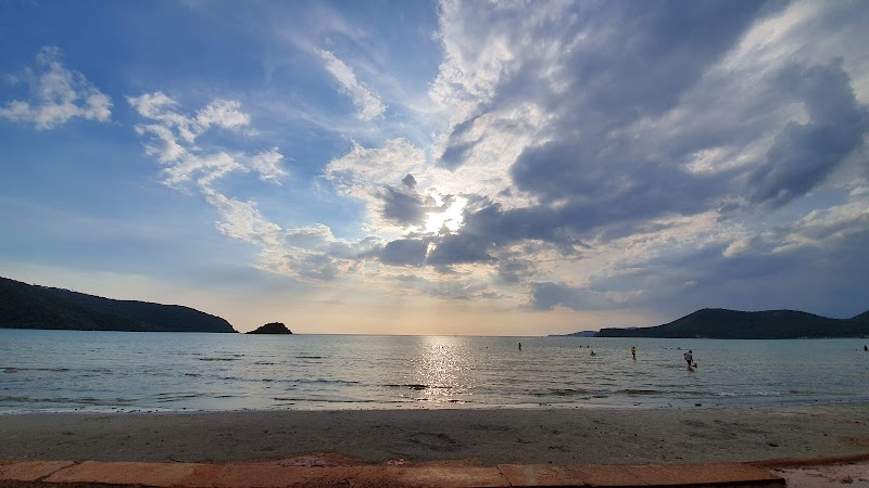 Sun-Kissed Serenity at Toey Ngam Beach - Toey Ngam Beach