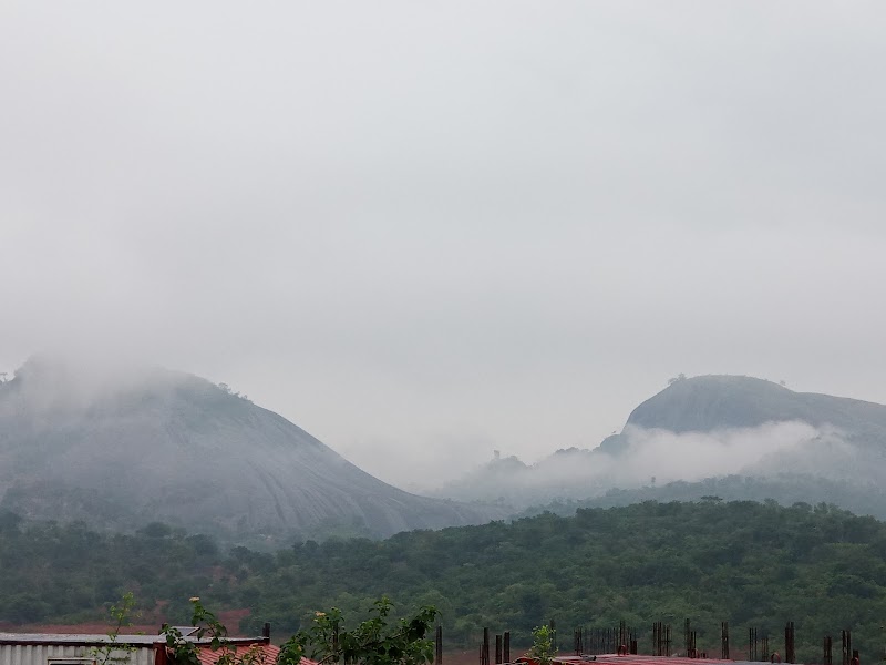 Majestic Aso Rock: Nigeria's Natural Wonder - Aso Rock