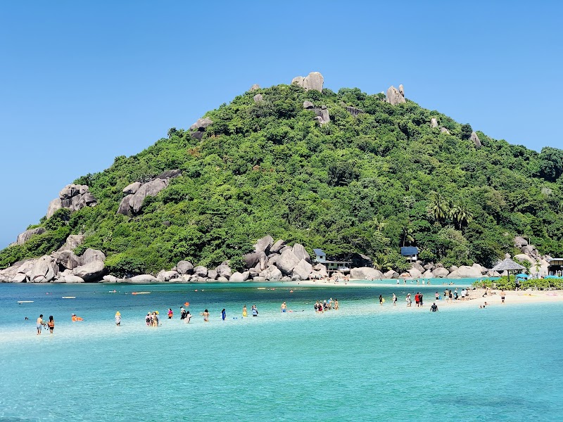 Island Escapade: Nang Yuan Island in Surat Thani - Nang Yuan Island