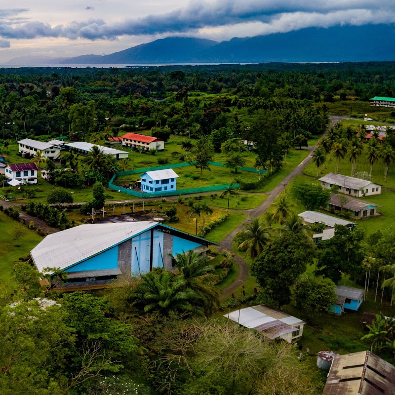 Discover Milne Bay's Pristine Waters - Milne Bay