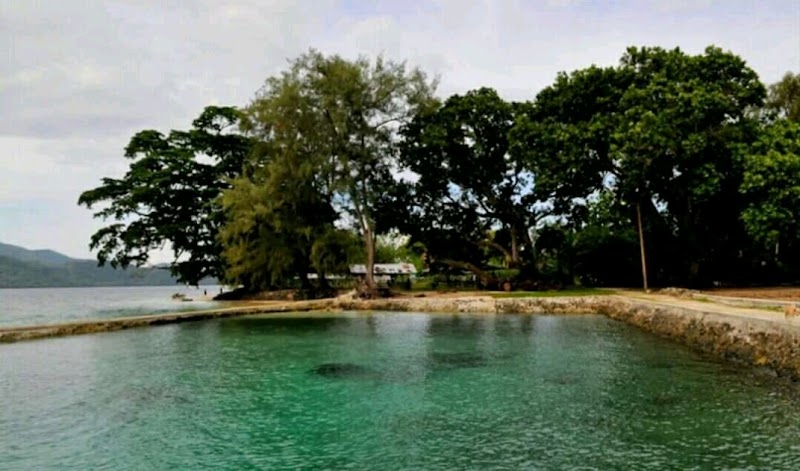 Tranquil Shores of Samarai Island - Samarai Island