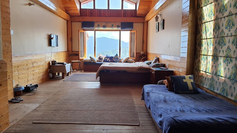 Charming Stays in the Himalayan Highlands - Majestic Himalayan homestay