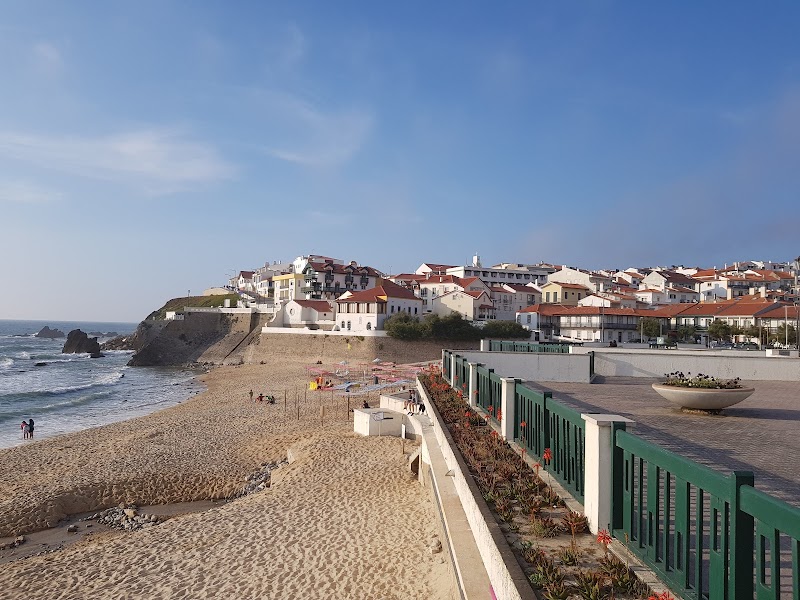Beach Bliss at São Pedro de Moel - São Pedro de Moel