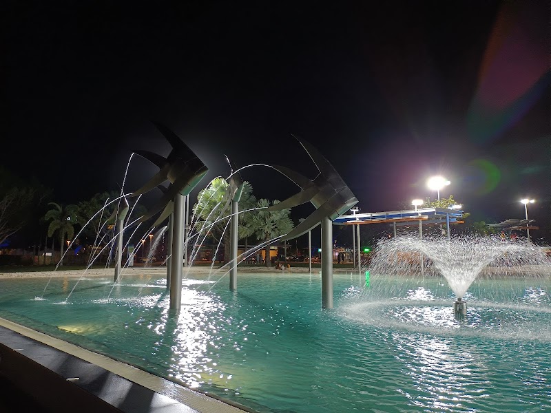 A Natural Retreat: Cairns Esplanade - Esplanade