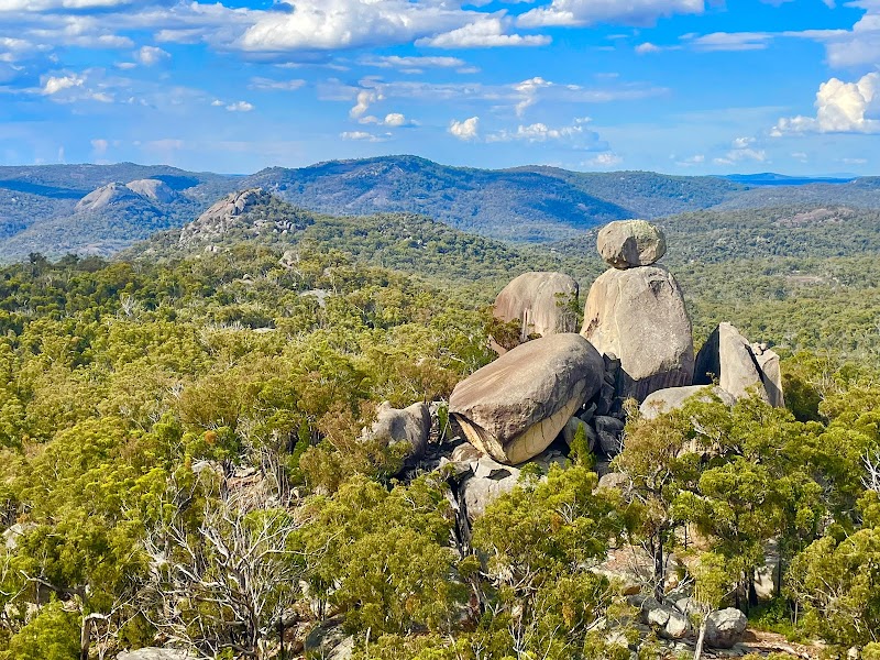 Boulders and Peaks at Girraween National Park - Girraween National Park