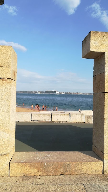 Sun-Kissed Serenity at Praia de Paço de Arcos - Praia de Paço de Arcos