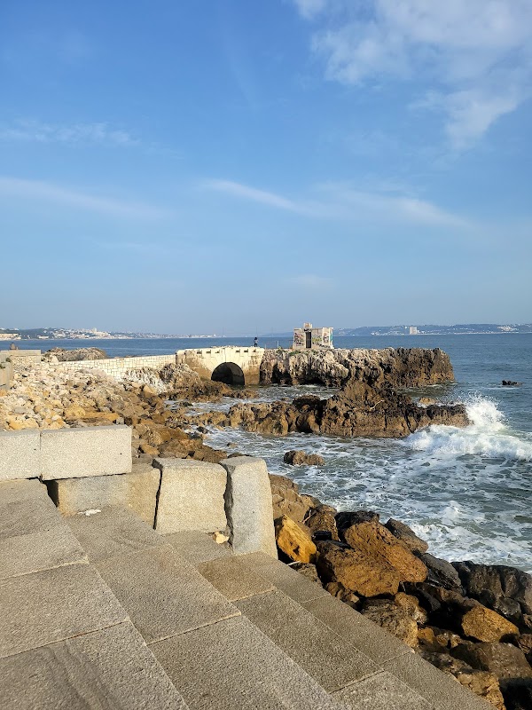 Sun-Kissed Serenity at Praia de Paço de Arcos - Praia de Paço de Arcos