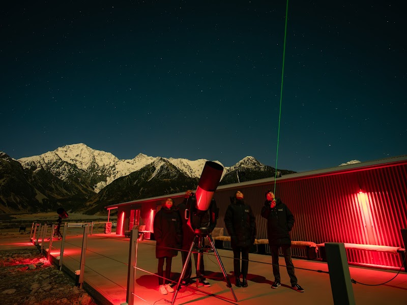 Starlit Wonders at Aoraki/Mount Cook - Big Sky Stargazing