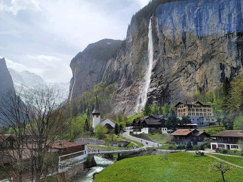 Natural Wonder: Schiltwaldbachfall and Lauterbrunnen - Schiltwaldbachfall