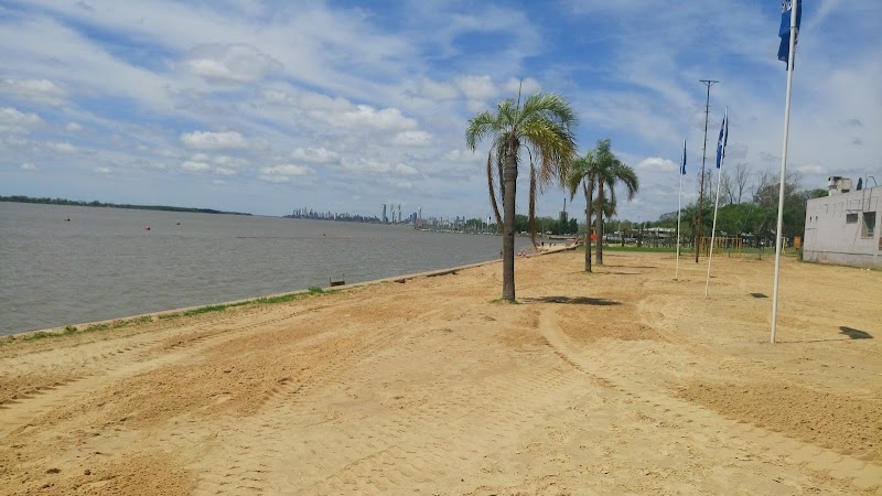 Rambla Catalunya: Riverside Relaxation in Rosario, Santa Fe - Rambla Catalunya