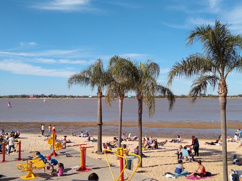 Rambla Catalunya: Riverside Relaxation in Rosario, Santa Fe - Rambla Catalunya