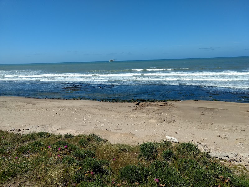 Discover the Tranquil Shores of Playa Quequén - Playa Quequen