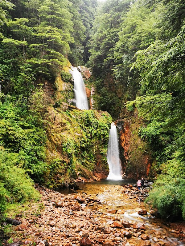 Waterfall Wonders: Discover Cascada La Virgen - Cascada La Virgen