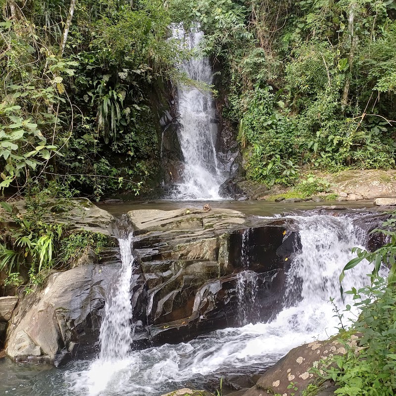 Waterfall Wonders of Cascada Las Filipinas - Cascada Las Filipinas