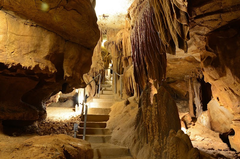 The Enchantment of Crystal Onyx Cave - Crystal Onyx Cave